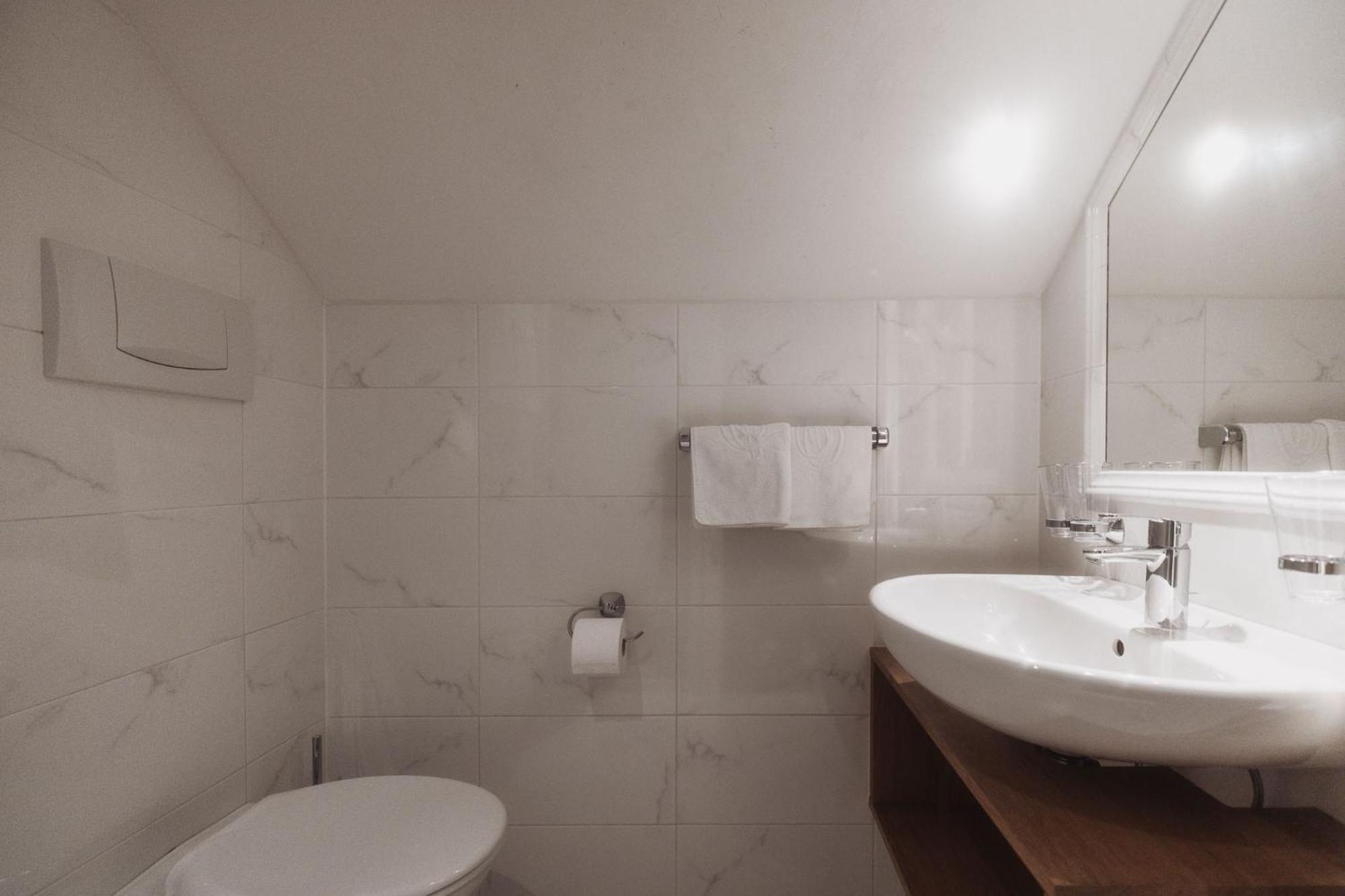 Hotel Montis - Active Nature Spa Brunico Exterior foto