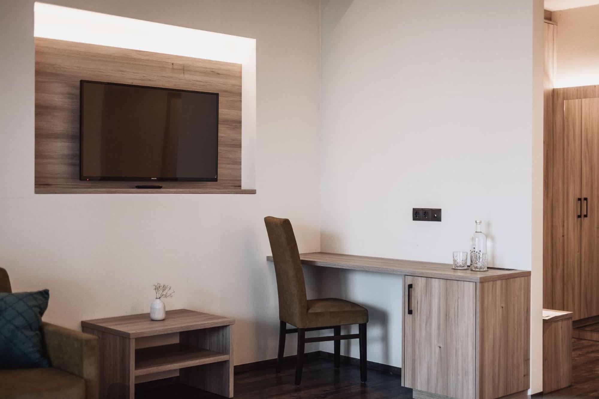 Hotel Montis - Active Nature Spa Brunico Exterior foto